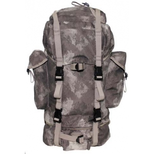 Mochila Táctica Militar Youngster de MFH en camuflaje Woodland